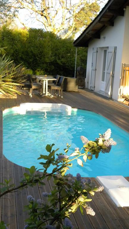 Villa Mogador Piscine Et Balneo Andernos-les-Bains Exteriör bild