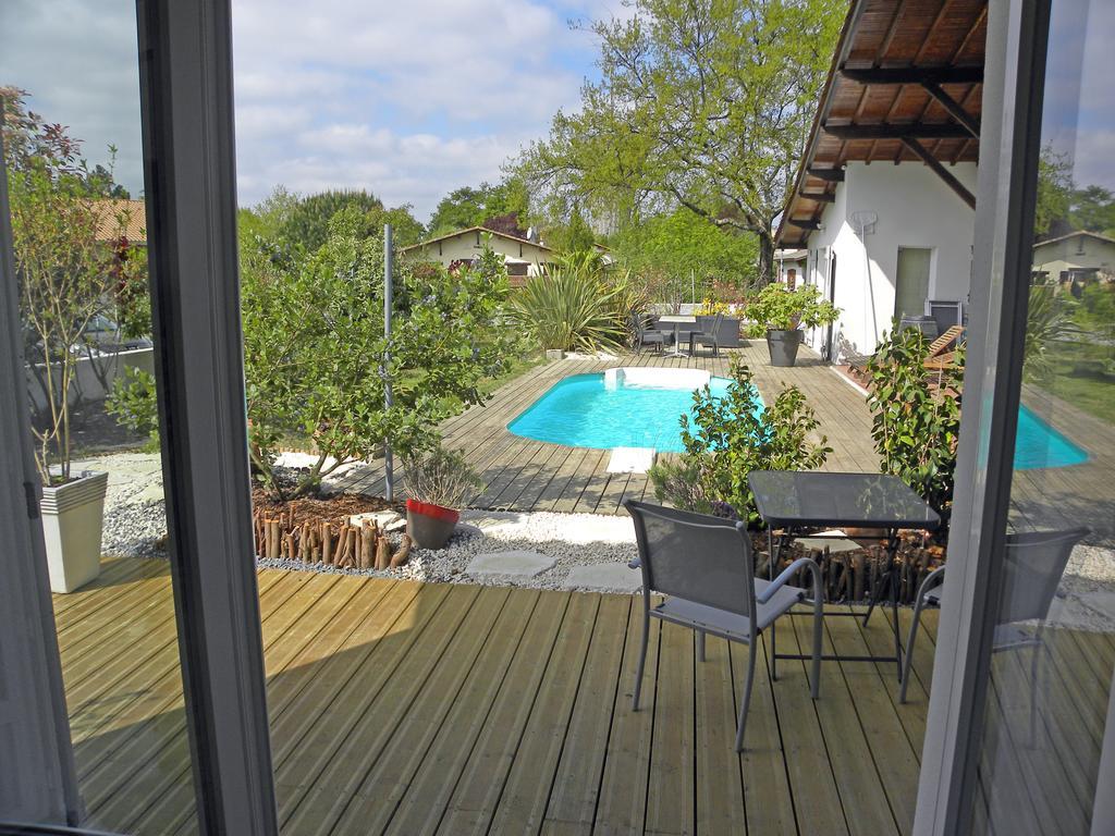 Villa Mogador Piscine Et Balneo Andernos-les-Bains Exteriör bild